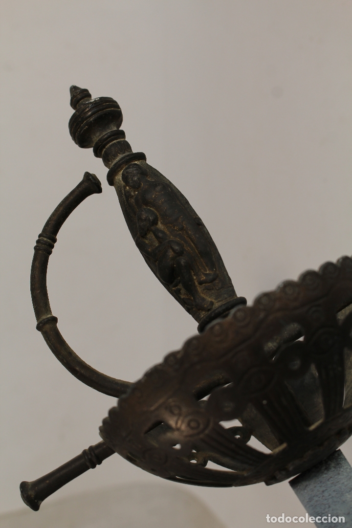 Militaria: florete antiguo en calamina - Foto 11