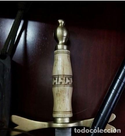 Militaria: ESPADA con guarda y remate en bronce. - Foto 1