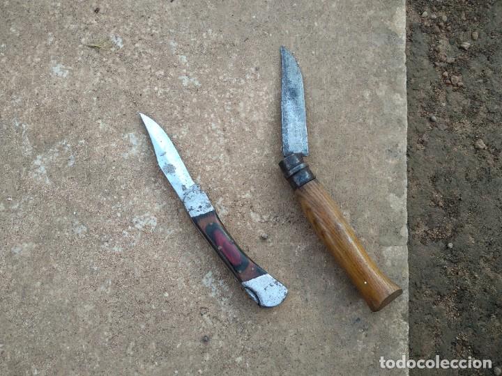 Militaria: 2 navajas - Foto 1