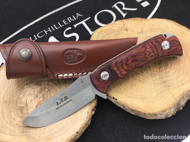 Militaria: Cuchillo Muela ATB9R