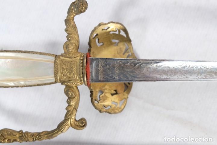 Militaria: Espada con mango en n&aacute;car siglo XIX - Foto 6