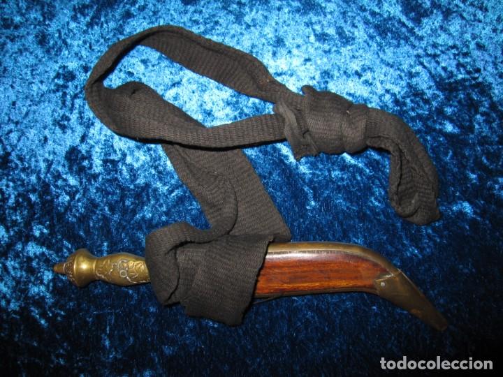 Militaria: Daga puñal cuchillo India vaina madera latón empuñadura bronce labrado - Foto 14 - 190715523