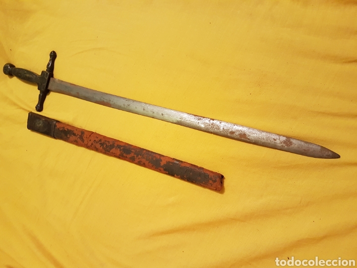 Militaria: Antigua espada mango de bronce - Foto 3