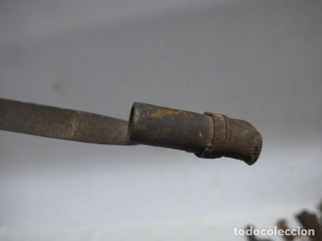 Militaria: Antigua bayoneta de cubo original de siglo XIX - Foto 6 - 269310813
