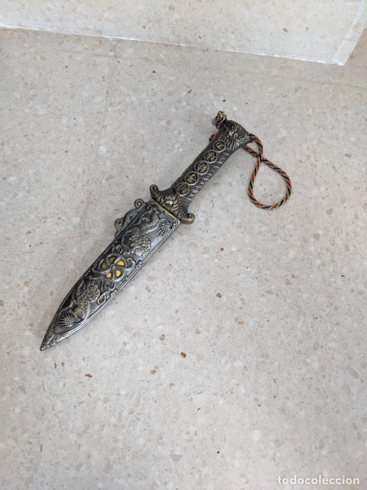 Militaria: PU&Ntilde;AL EN FUNDA - Foto 1