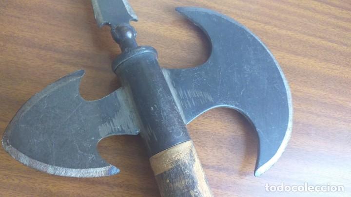 Militaria: Hacha doble de combate &bull; R&eacute;plica - Foto 3
