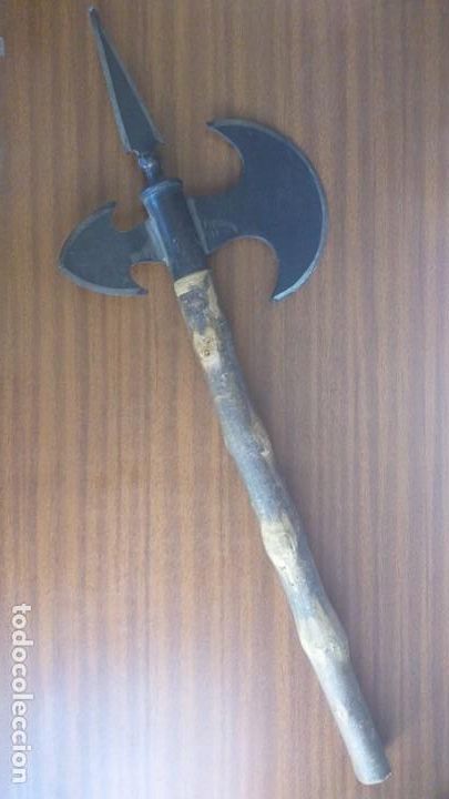 Militaria: Hacha doble de combate &bull; R&eacute;plica - Foto 1