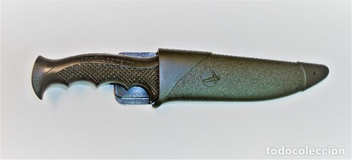 Militaria: CUCHILLO DE CAMPAMENTO - Foto 1