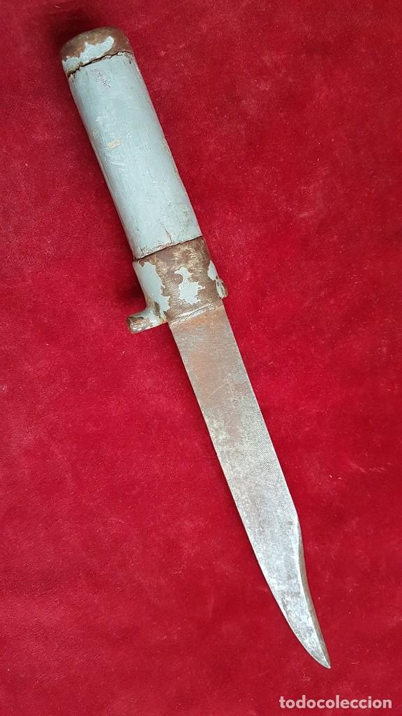 Militaria: Antiguo cuchillo de remate - Foto 2