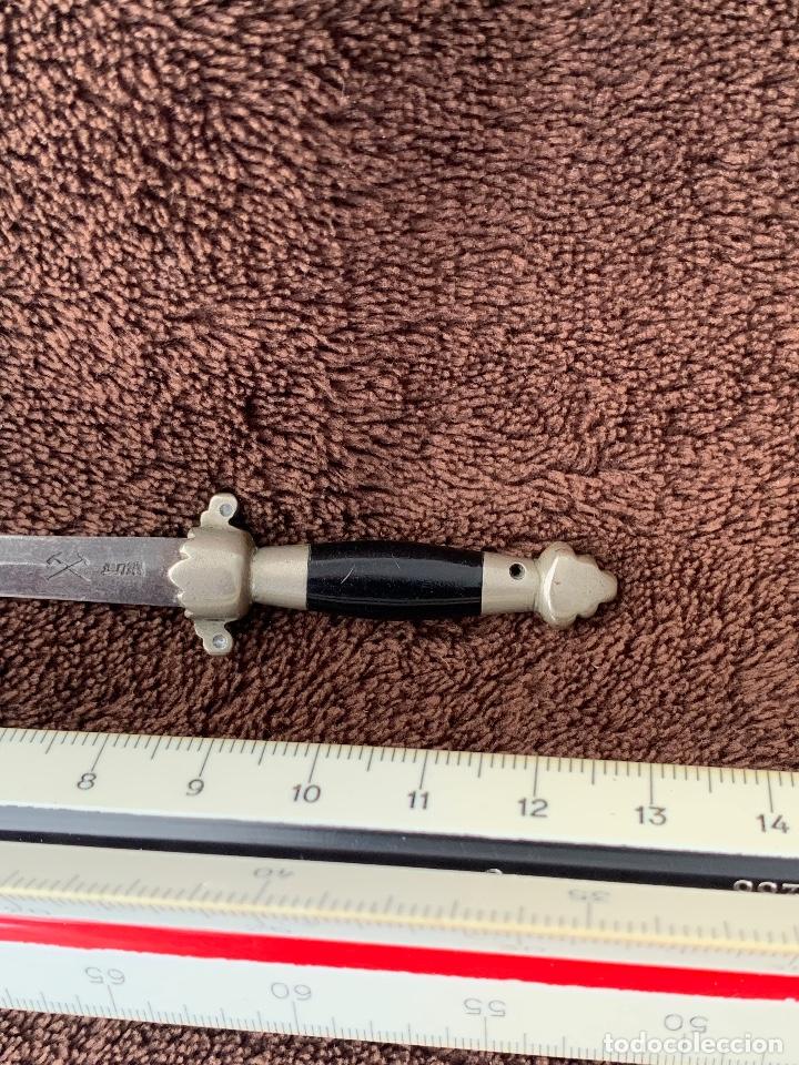 Militaria: MINUSCULO PU&Ntilde;AL ESPADA DE 13 CMS. - Foto 3