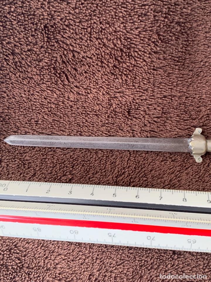 Militaria: MINUSCULO PU&Ntilde;AL ESPADA DE 13 CMS. - Foto 4