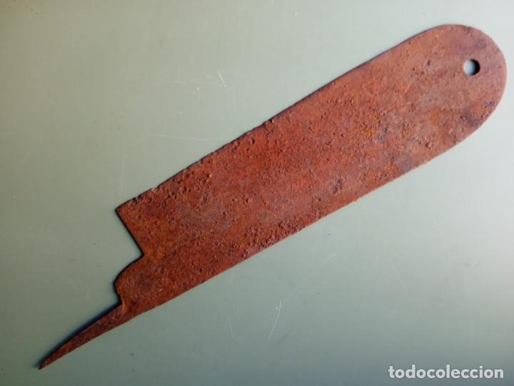 Militaria: GRAN HOJA DE ANTIGUO CUCHILLO - Foto 3