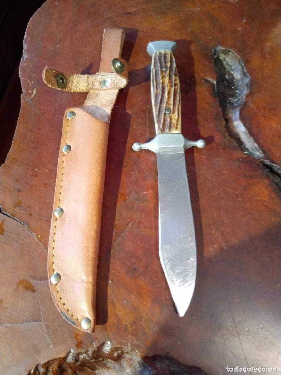 Cuchillo de Monte. Pareja. Artesanales. Objetos de colección.