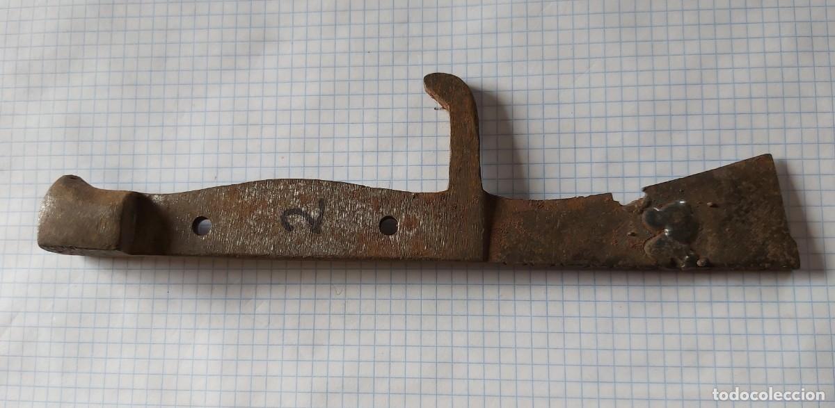 Militaria: Resto de machete de la COES - Foto 1
