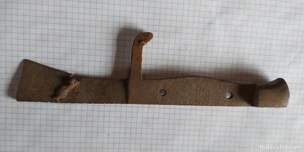 Militaria: Resto de machete de la COES - Foto 2