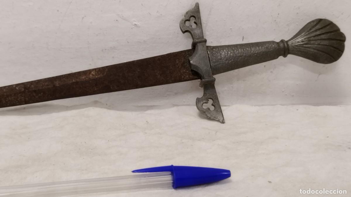 Militaria: Antiguo Cuchillo a Identificar - Foto 2