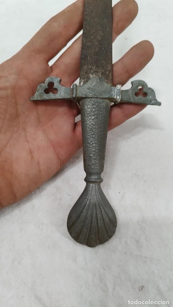 Militaria: Antiguo Cuchillo a Identificar - Foto 4