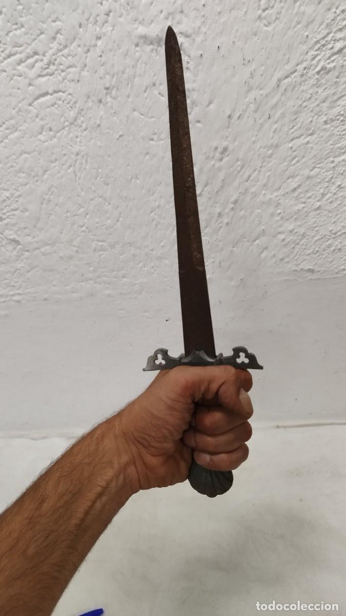 Militaria: Antiguo Cuchillo a Identificar - Foto 9