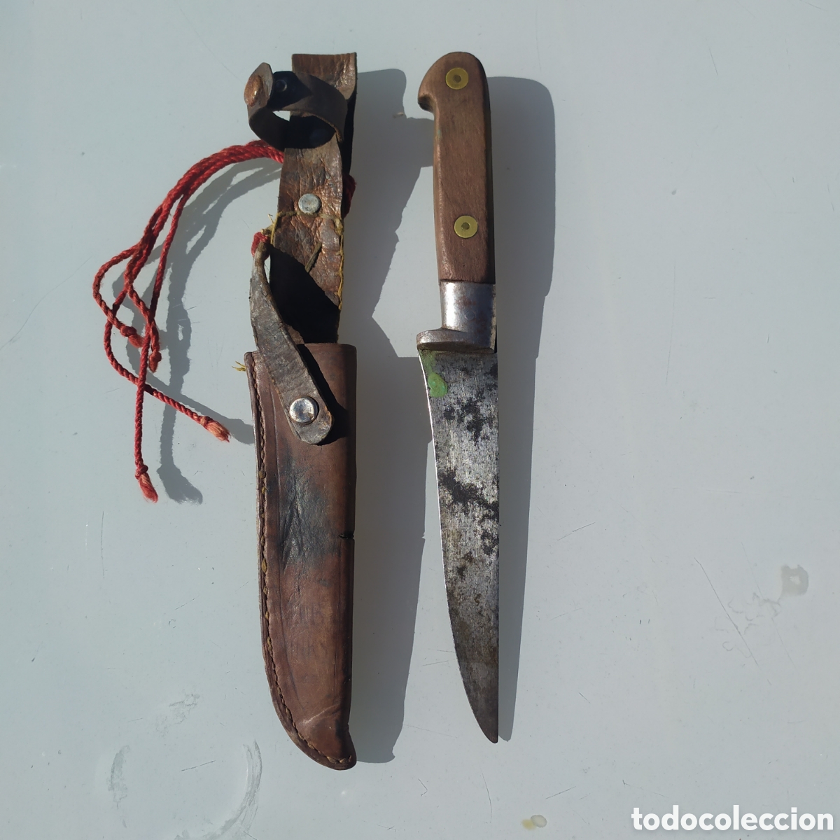 Militaria: Cuchillo campero con funda - Foto 1