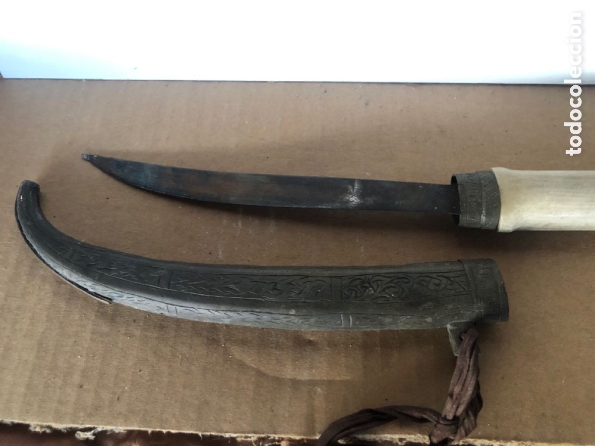 Militaria: daga arabe con funda, mango de hueso - Foto 1