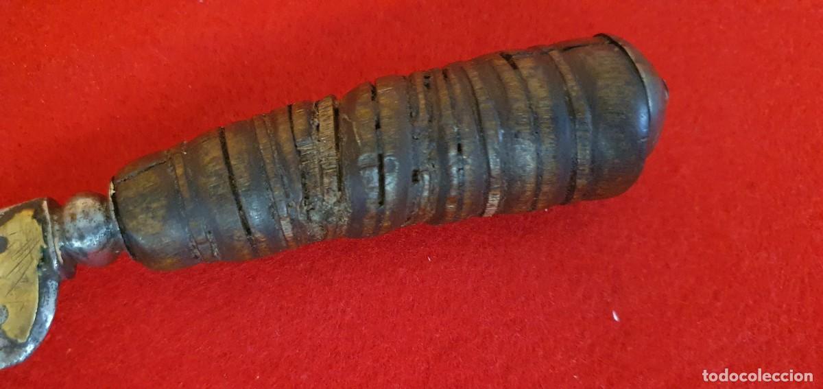 Militaria: Antigua daga siglo XVIII, cuchillo pu&ntilde;al.