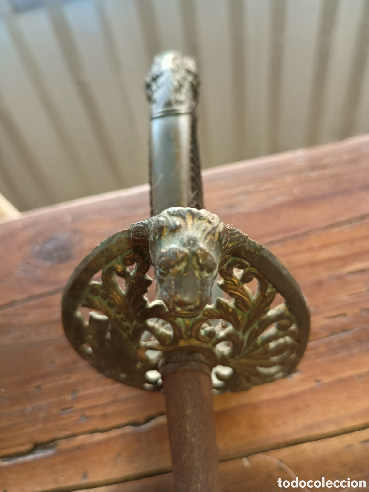 Militaria: Espada metal madera y bronce - Foto 2