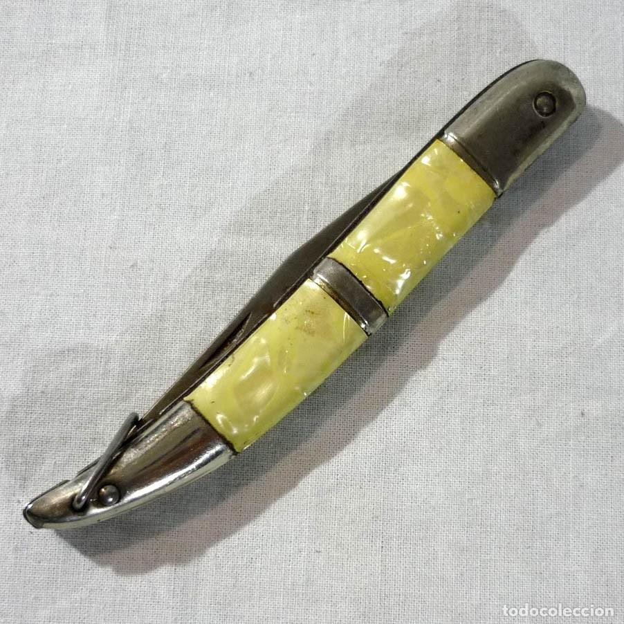 Militaria: Navaja Okapi con mango simil n&aacute;car - Foto 1