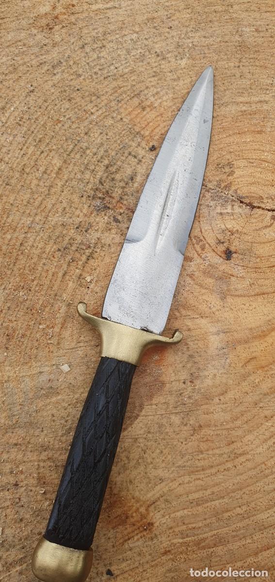 Militaria: CUCHILLO &Eacute;TNICO C-16 - Foto 1