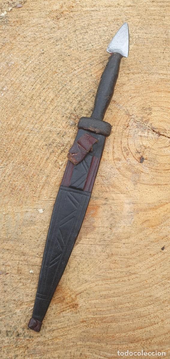 Militaria: CUCHILLO &Eacute;TNICO C-12 - Foto 2