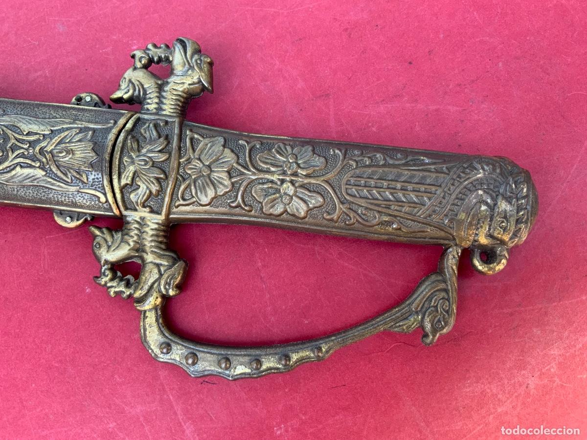 Militaria: Daga oriental. R&eacute;plica. - Foto 3
