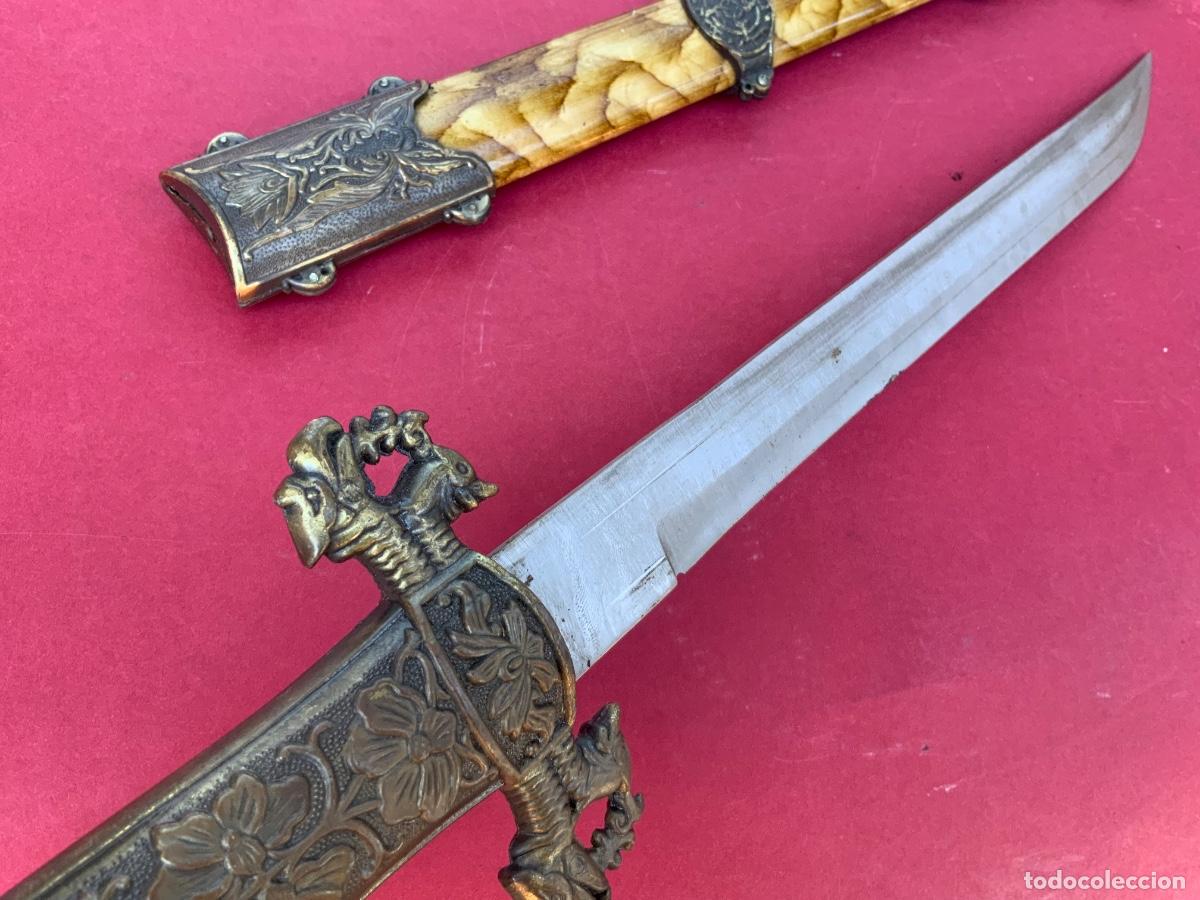 Militaria: Daga oriental. R&eacute;plica. - Foto 16