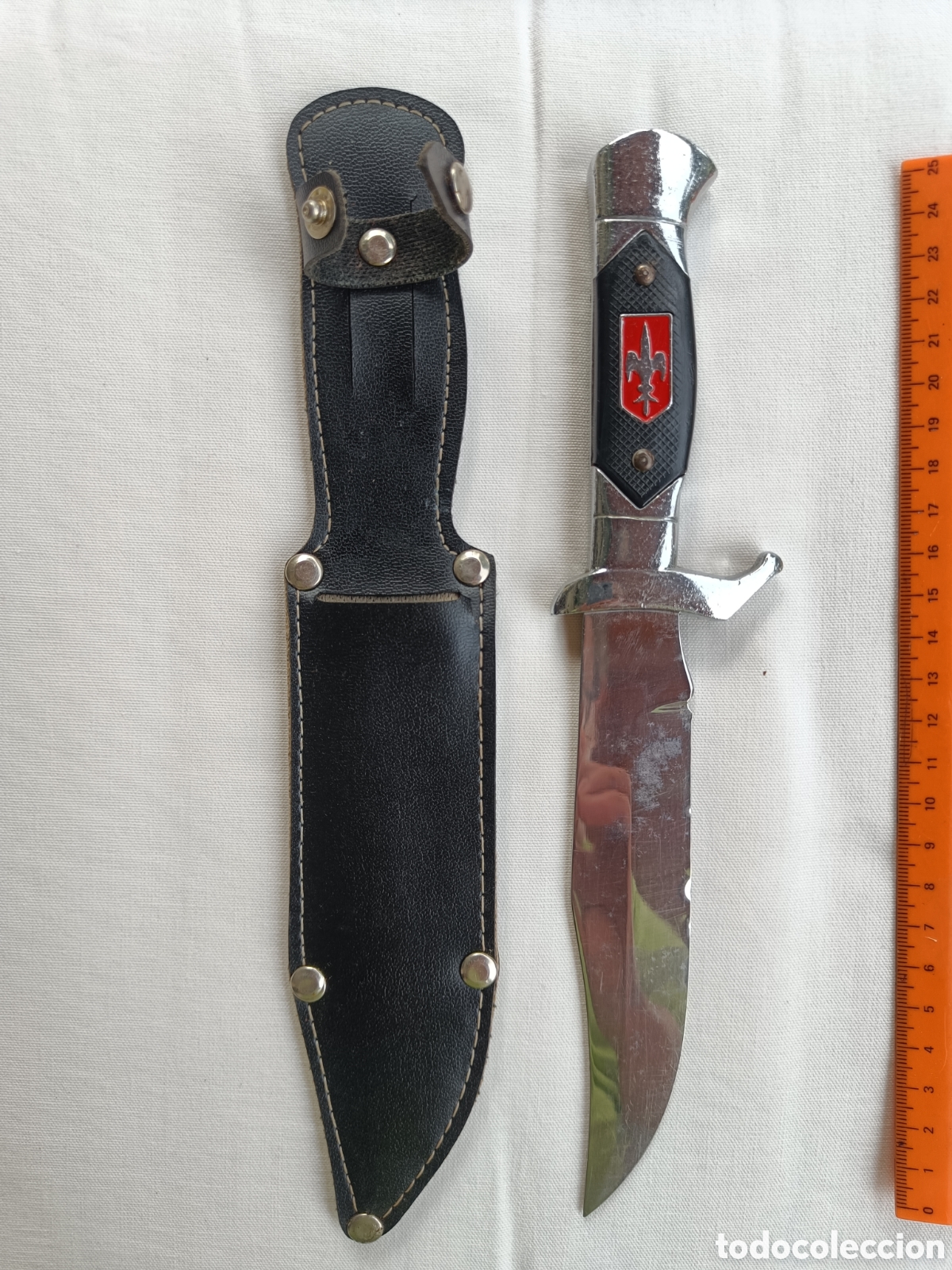 Militaria: Cuchillo con flor de lis y funda original. - Foto 2