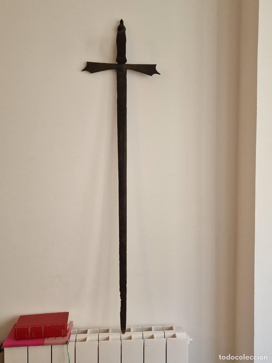 Militaria: Espada medieval de corte y empuje. - Foto 2