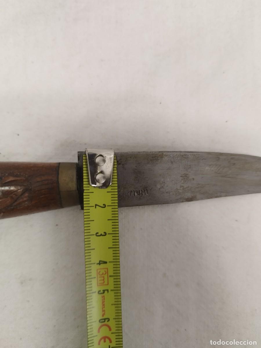 Militaria: Antiguo cuchillo de la india, de madera. - Foto 15