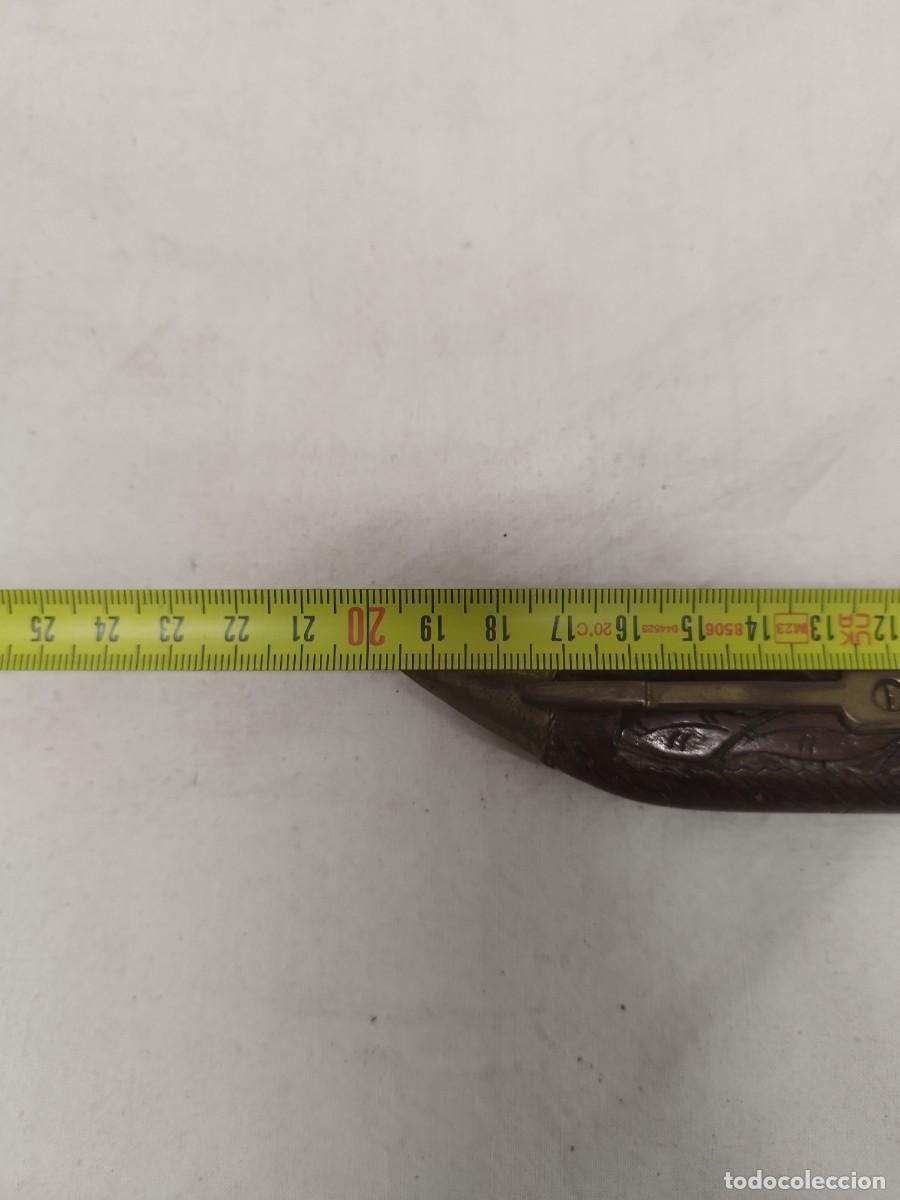Militaria: Antiguo cuchillo de la india, de madera. - Foto 16