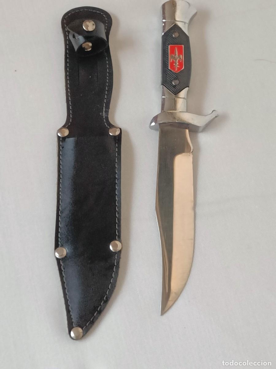 Militaria: Cuchillo con flor de lis y funda original. - Foto 1