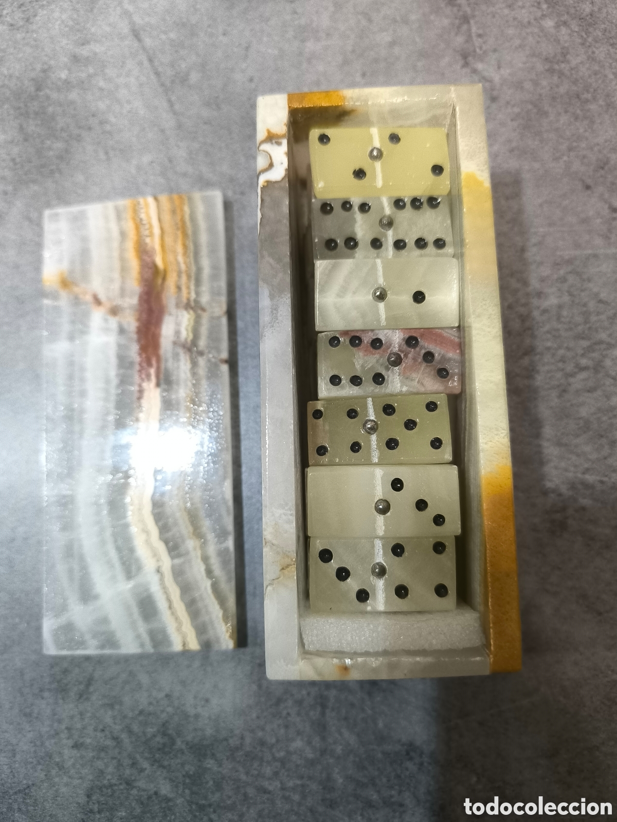 Militaria: Domino Onyx nuevo muy bonito