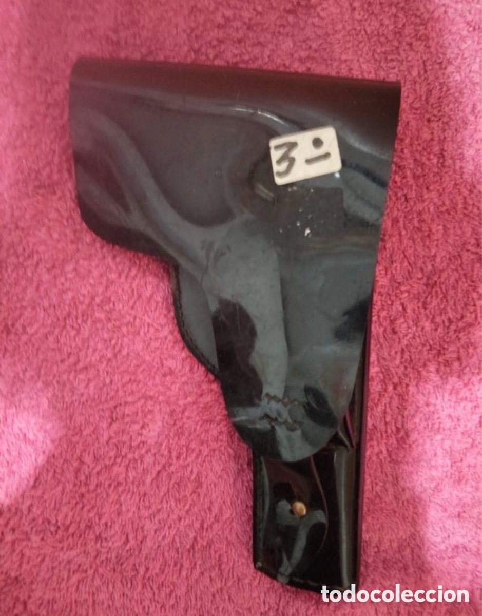 Militaria: Funda militar de charol - Foto 1