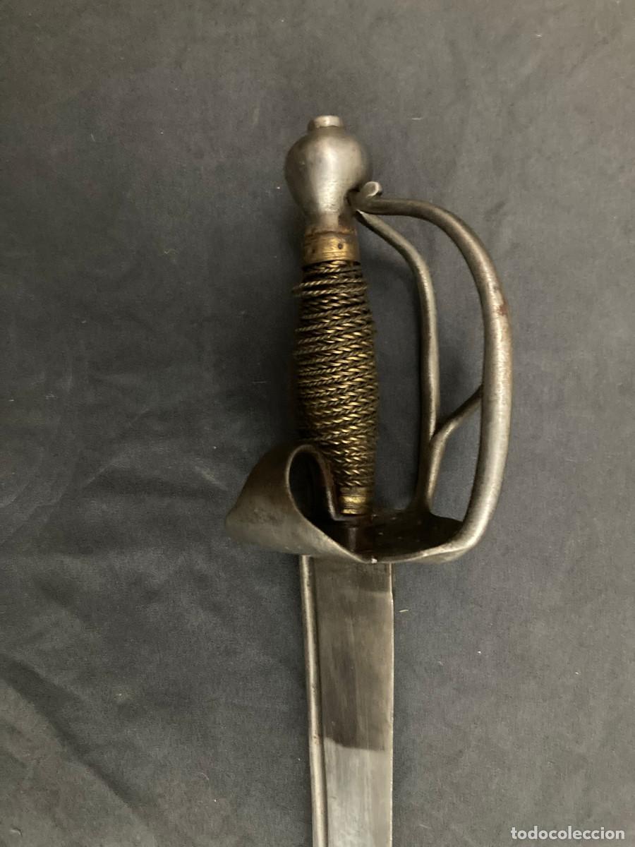 Militaria: Sable Val&oacute;n finales s.XVII - Foto 4