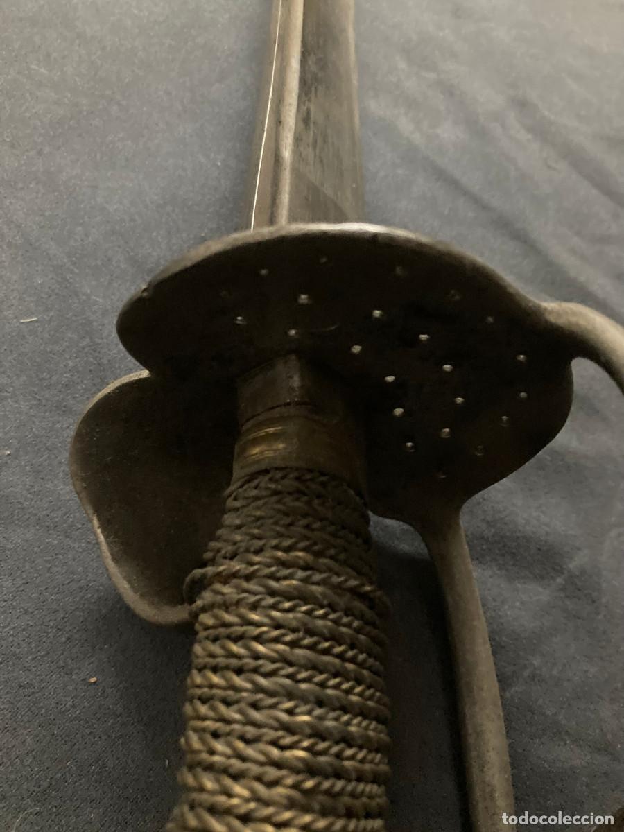 Militaria: Sable Val&oacute;n finales s.XVII - Foto 14