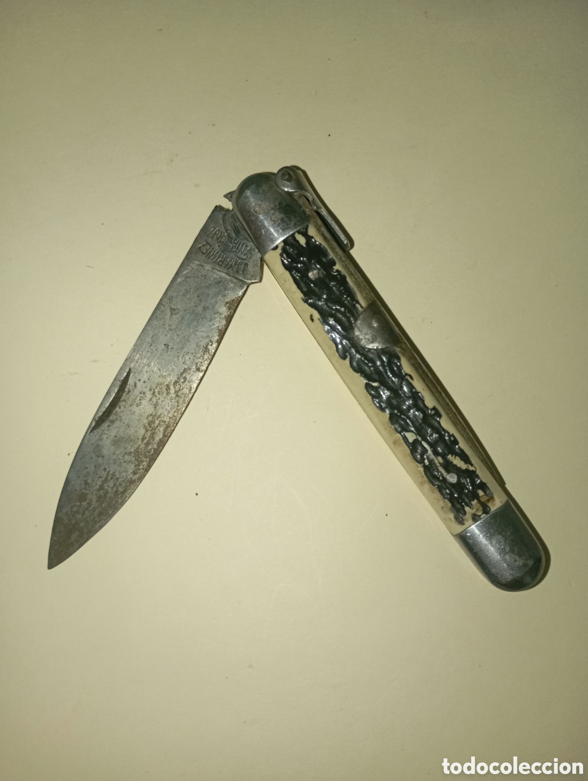 Militaria: Navaja J.J martinez (santa cruz)