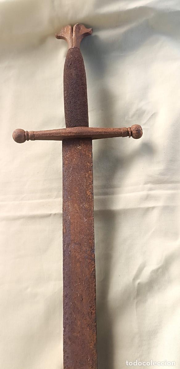 Militaria: GRAN ESPADA DE DOS MANOS. - Foto 1