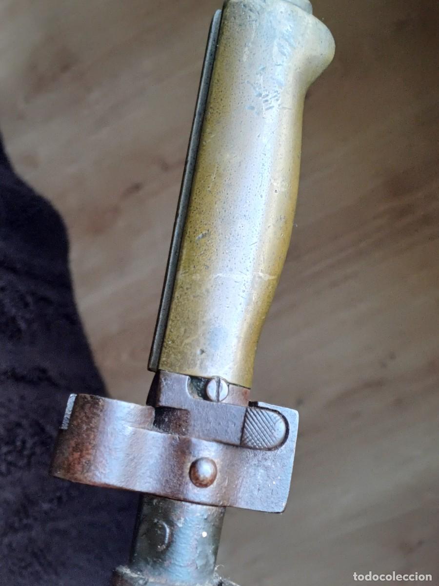 Militaria: Bayoneta Level, mango bronce. - Foto 2