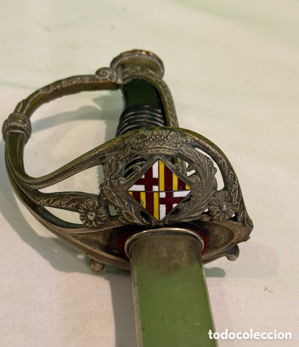 Militaria: Antiguo sable del Ayuntamiento de Barcelona. Guardia Municipal. Hacia 1920.