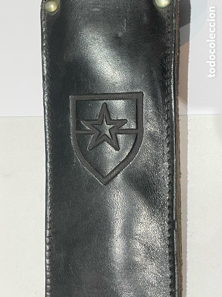 Militaria: Cuchillo corvo chileno (Famae)