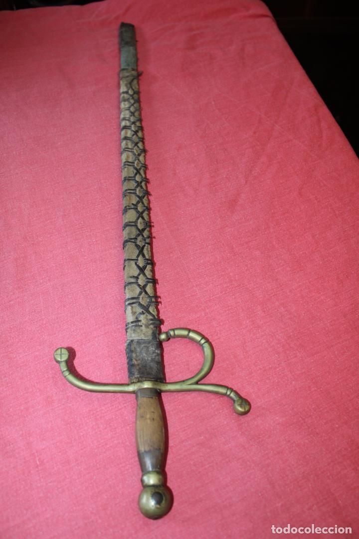 Militaria: Espada ropera colonial espa&ntilde;ola - Foto 2