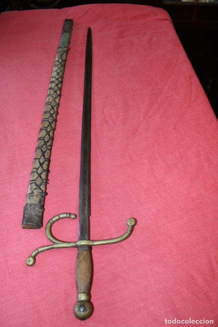 Militaria: Espada ropera colonial espa&ntilde;ola - Foto 3