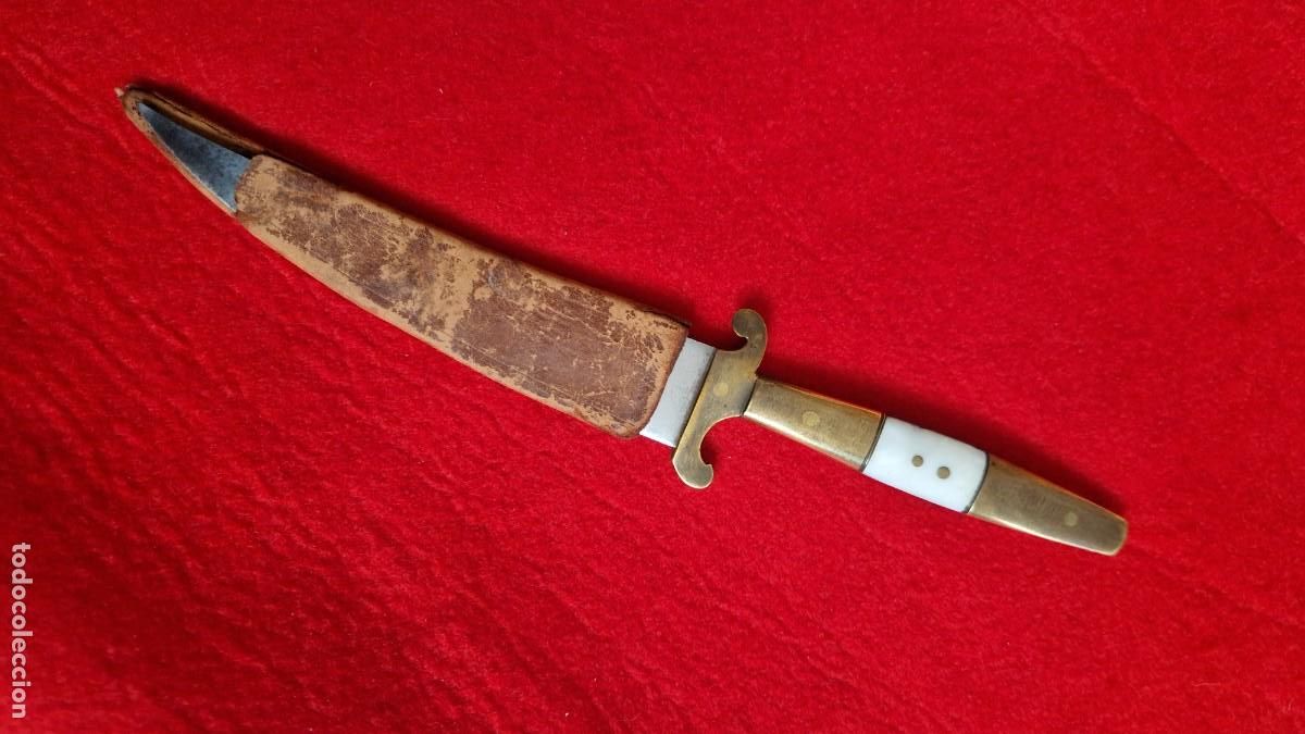 Militaria: Antiguo cuchillo de Sastago Juan Liso