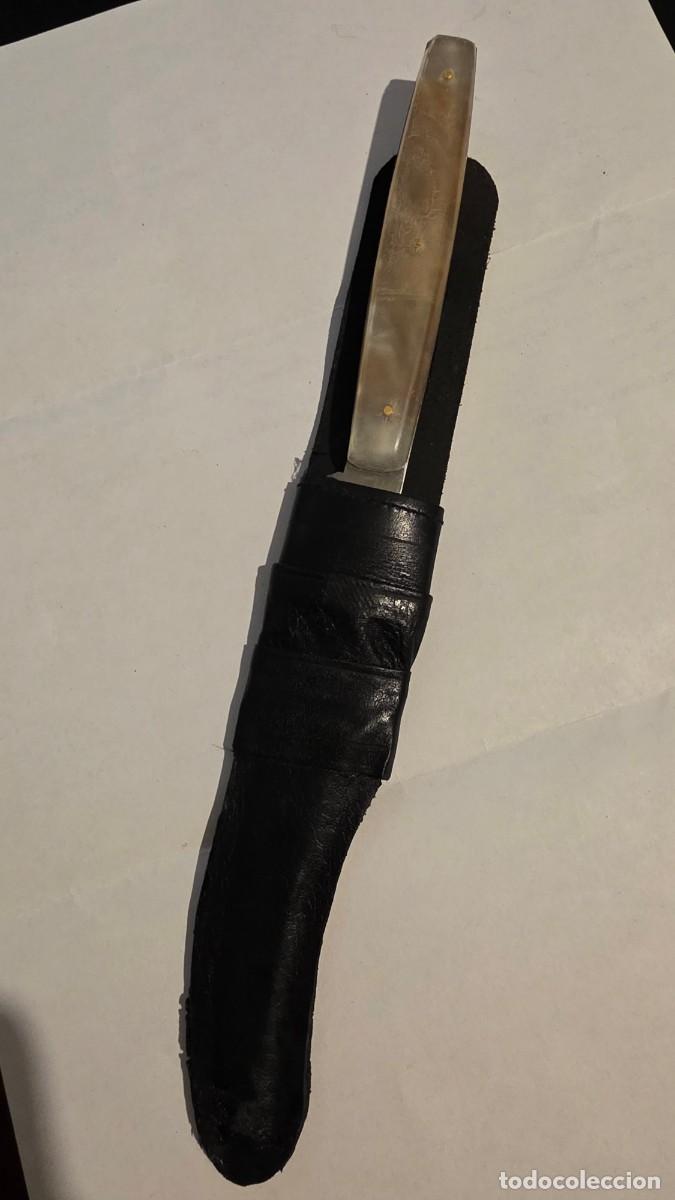 Militaria: Antiguo cuchillo con funda - Foto 3