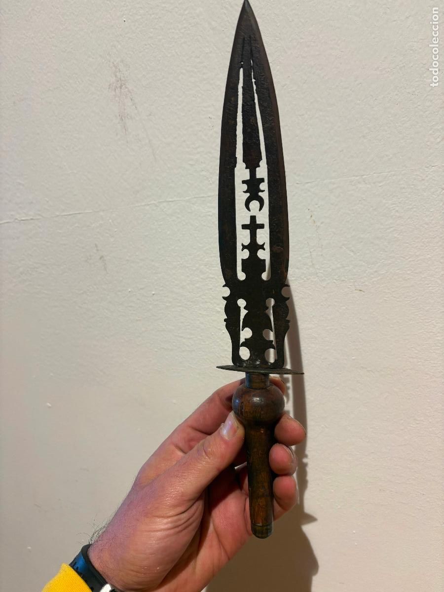 Militaria: Bayoneta de taco hierro calado desconozco &eacute;poca y pa&iacute;s por su rareza